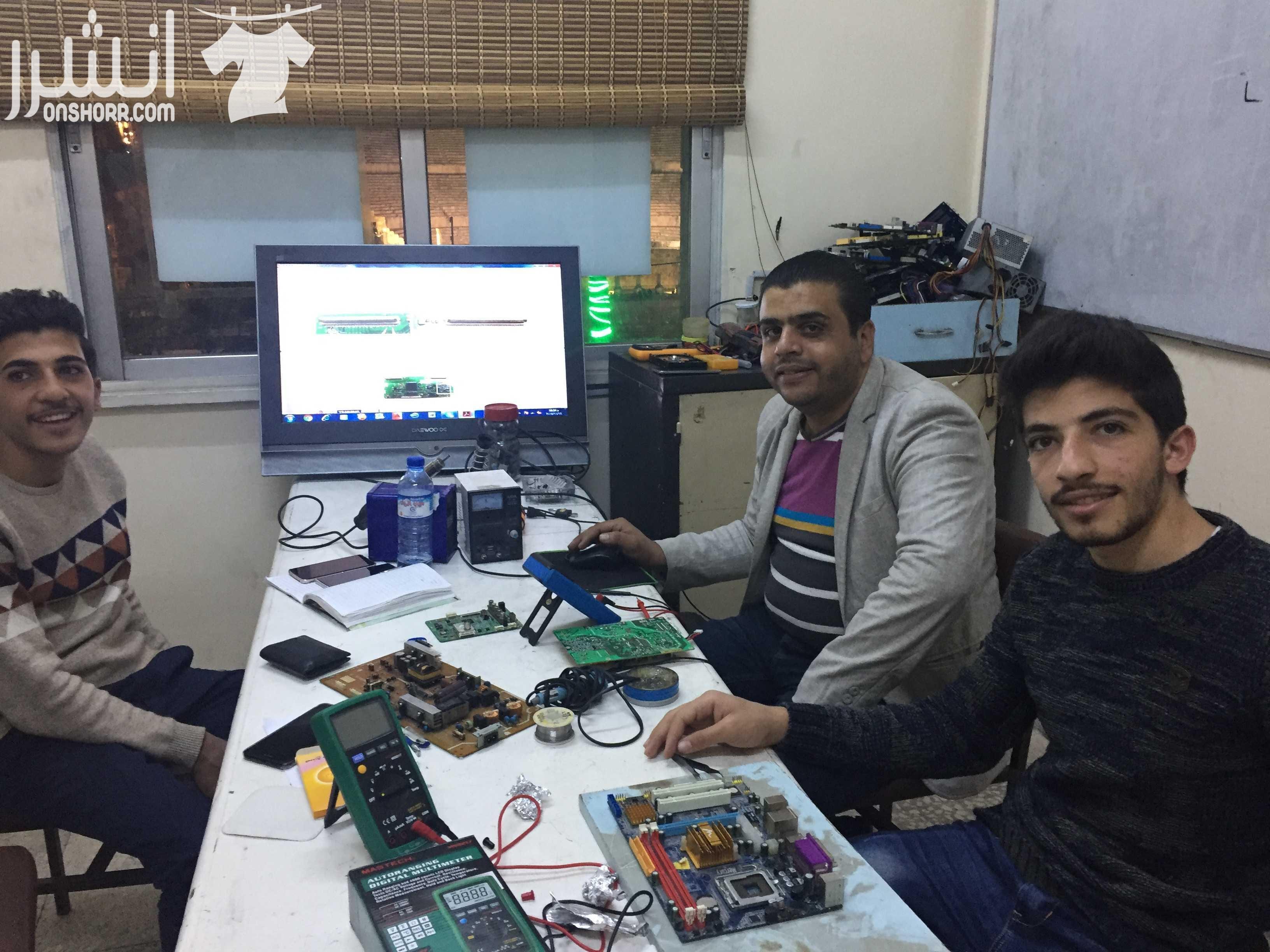دورة الالكترونيــــات الشاملـــــة اعلان من اكاديمية المركز العالي للتدريب المهني عمان - وسط البلد - مقابل البوابة الرئيسية للمدرج الروماني وبجانب حلويات السهل الاخضر ودرج جبل القلعة خلوي : 079539572...