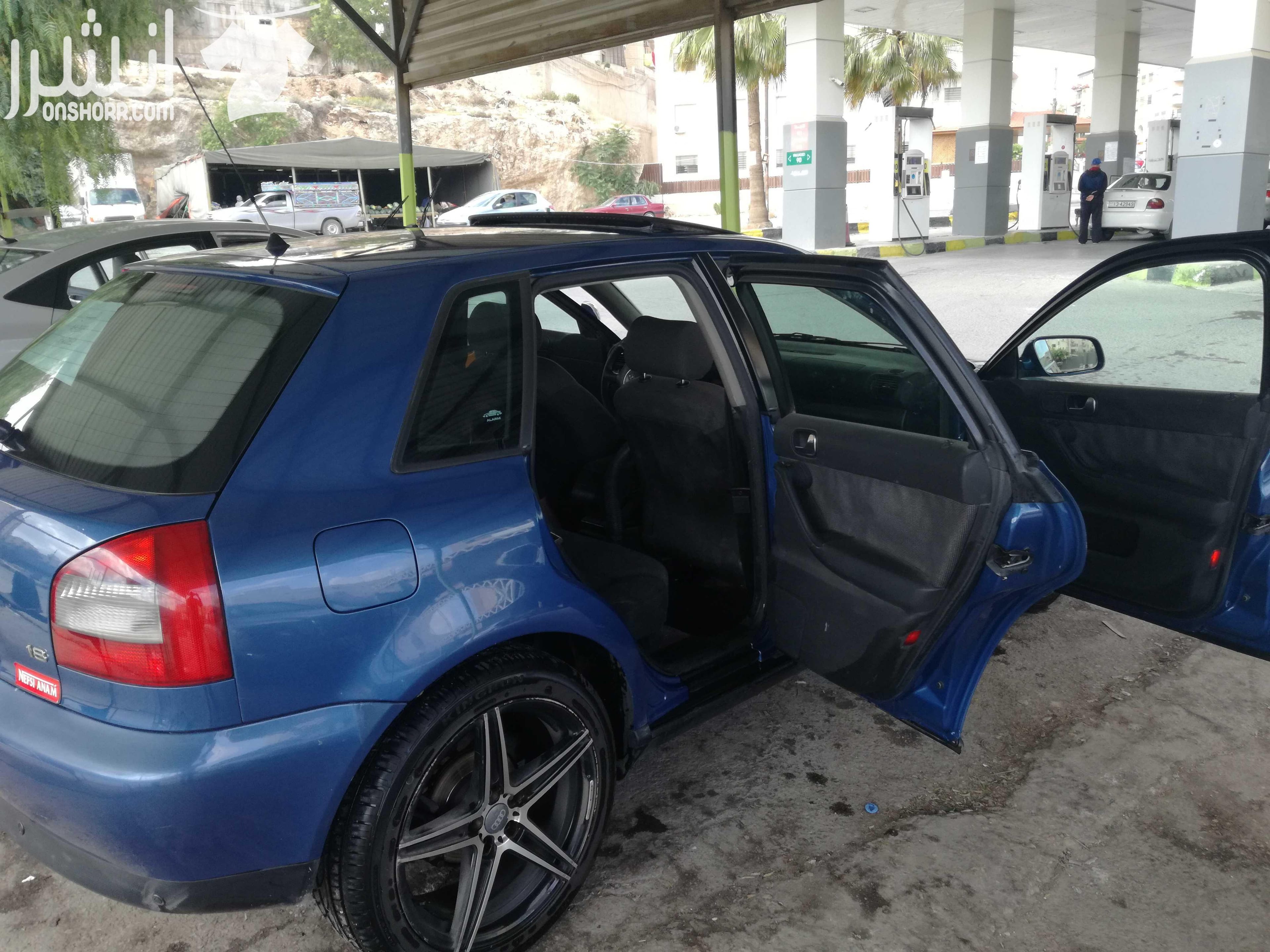 أودي للبيع موديل 2003 فئة A3 بحالة جيده جدا للبيع و بسعر مغري جدا فل الفل فتحه بالسقف اتوماتيك ماتور 1800 سي سي جنط 18 شاشه الكترونيه اضويه زينون كما يوجد اضافات اخرى الفحص مرفق السعر المطلو...