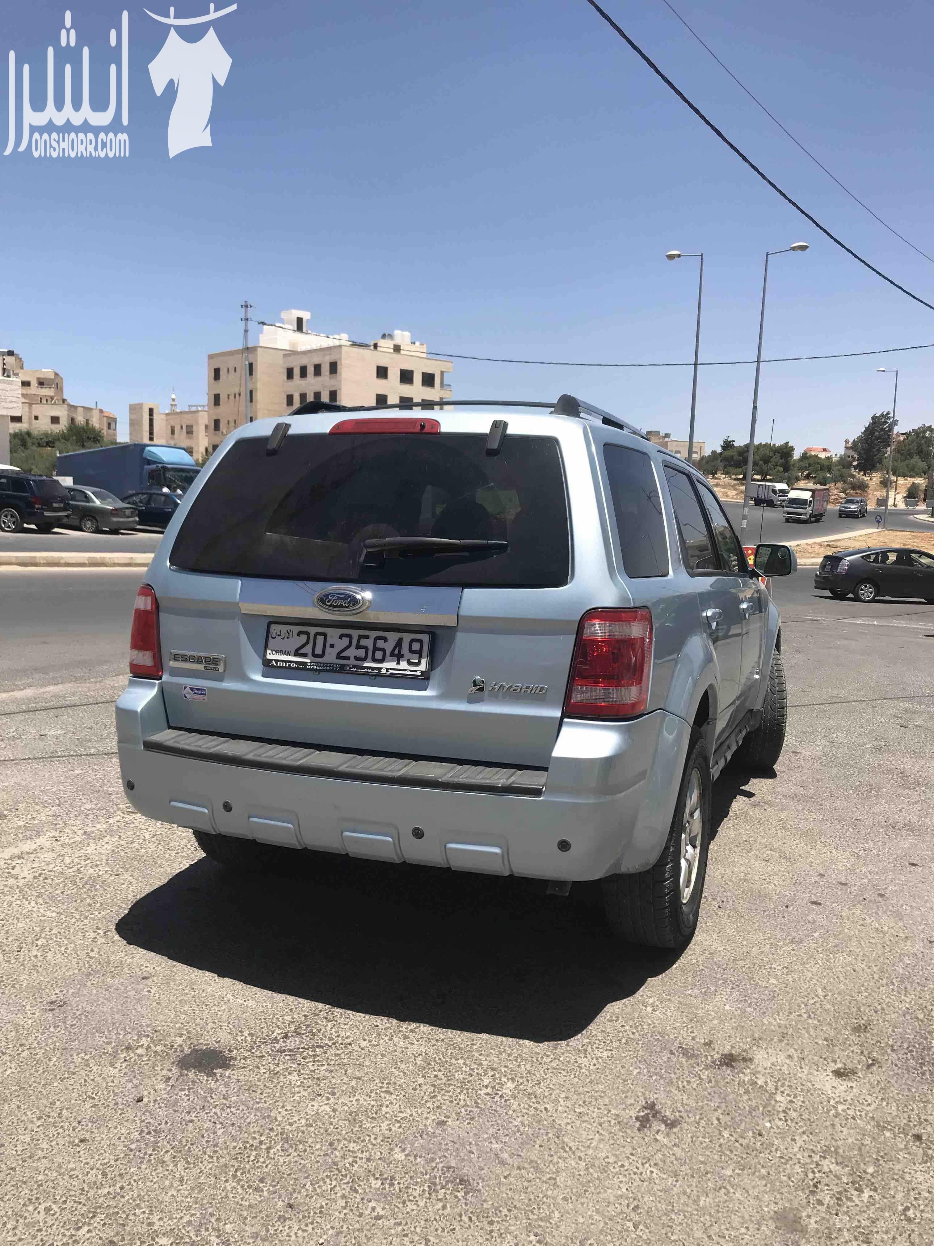 فورد سكيب 2009 لمتدد فل كامل مع فتحه و فورويل اعلى صنف فحص كاااامل كلين تايتل 4*4 غرفه جلد مدفئه اضويه سفليه و للتابلو مع الكب هولدر اصلي من الشركه فتحه ثلاث حركات مري كهرباء جميع الحركات حسسات لر...