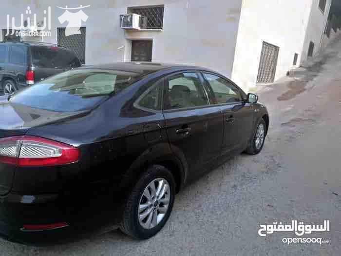 فورد مونديو - ماتور 2.3 duratec .. عدد الاحصنه 165 و 208 نيوتن مع موود ECO معدل صرف بنزين ممتاز مقارنه بحجم الماتور - جير توب ترونك .. 6 غيار مع موود سبورت - كشافات day light مع التحكم في درجه ال...