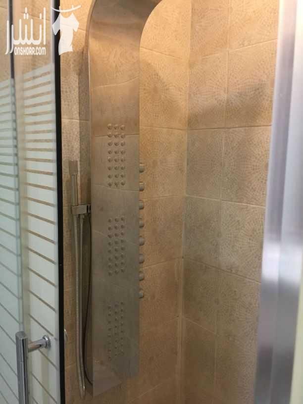 شقة طابقية في عمّان الأردن بسعر مغري ... امتلك أفخم الشقق الطابقيه في منطقة أبو نصير يقع المشروع في أجمل مناطق أبو نصير ويتميز بوجود شقه واحده في كل طابق (العماره مكونه من ثلاث طوابق) ويتميز بهدوء ا...