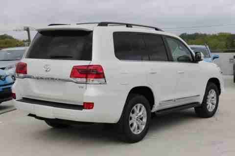 2019 Toyota Land Cruiser
4WD Sport Utility SUV
News about this car -mohammad
WhatsApp + 1 508 461-2437
mm3560297@gmail.com