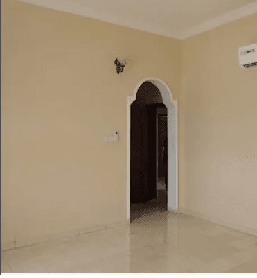 فيلا للإيجار في رأس الخيمة بمنطقة الظيت الجنوبي
فيلا للإيجار في رأس الخيمة منطقة الظيت الجنوبي • عبارة عن صالة و3غرف نوم بالمكيفات و3حمامات واحد منهم ماستر ومطبخ خارجي وغرفة شغالة مع الحمام الخا...