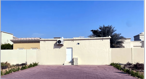 One Bed Room Part Of A Villa ( price includes dewa bills