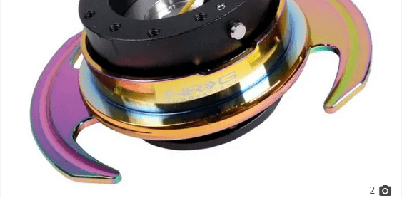 NRG QUICK RELEASE GEN 3 NEO CHROME
Steering wheel QUICK RELEASE Original brand NRG import from USA. New in the box, never used Neo chrome color Gen 3.0 Universal fit any car