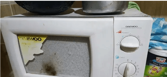 Microwave for sale
Microwave for sale.. For just 10kd