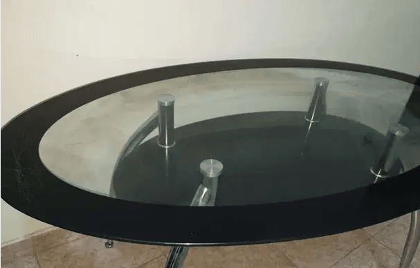 Table for sale
Very good condition