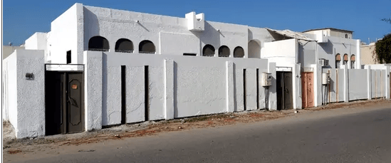 بيت 4 غرف في أم القيوين للإيجار جرت عليه صيانة كاملة
صيانة كاملة أرضي يحتوي على 4 غرف و حمامين و مطبخ و صالة و يقع في حي لمغدر بين الخور و البحر في أم القيوين و للتواصل مكتب لوتاه 055677000
المدينة...