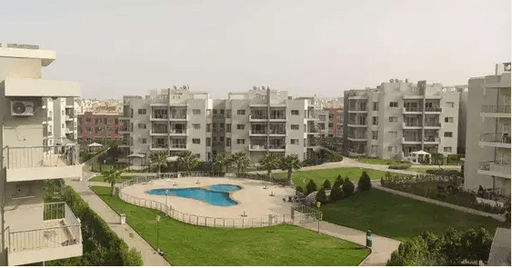 شقه للايجار كمبوند the address فيو مفتوح z2
apartment for rent compound the address
يوجد بالكمبوند
( 5 حمام سباحه + نادي + كيدزايرا + جيم + حضانه + ماركت + مطعم و كافيه )
شقه 3 غرف + 2 حمام