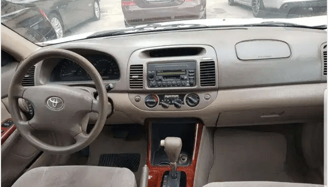 Toyota Camry
2004
Km 320.000
KD 700
4 cylinder