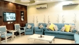 كنب للبيع نظيف
كنب
2 رباعي كبير
2 فردي
1 ثنائي
بوف
2 كرسي فردي + طاولة