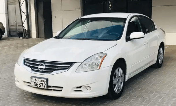 Nissan Altima 2010