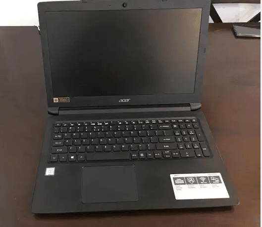 Laptop for sale
ACER/Core i3 7th generation/4gb Ram/ 1TB HDD/Full HD. Good condition.