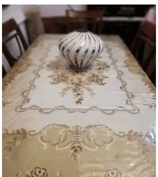 طاولة طعام للبيع