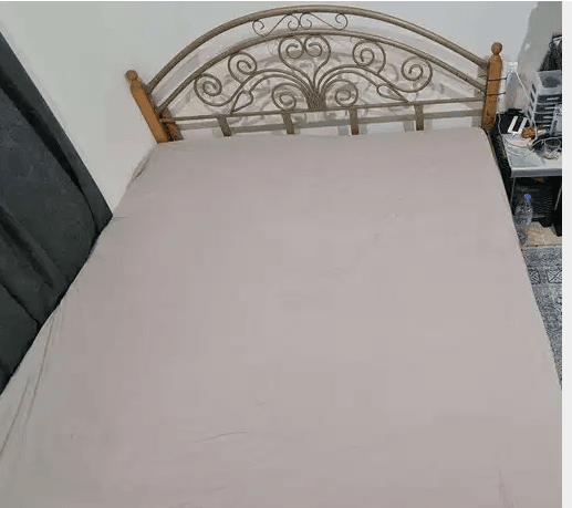 Metal King Size Bed Cot For Sale