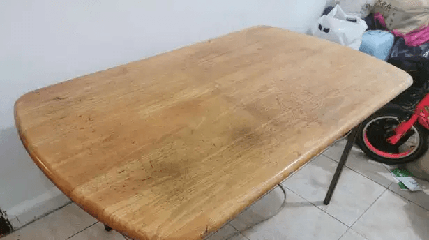Dining Table for Sale (Block 10, Salmiya)