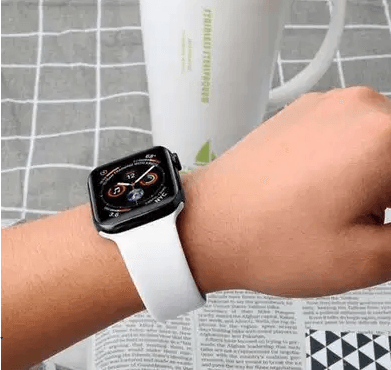 Apple watch 4 : inch