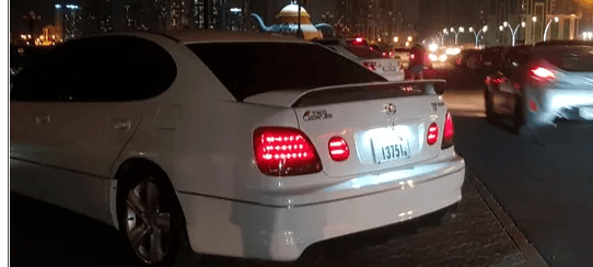 سيارة لكزس GS300 للبيع ماشية 170,000 مايل، وارد، بحالة ممتازة