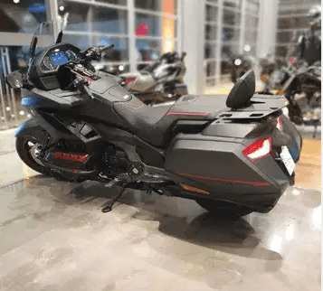 HONDA Goldwing used