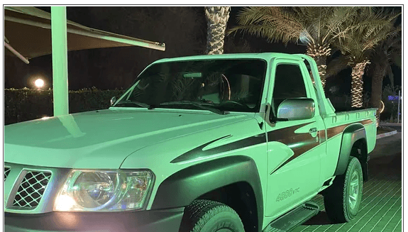 للبيع نيسان بيك اب