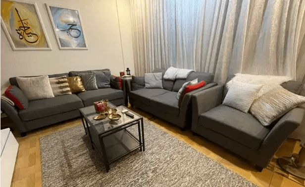 Living room set + table (2 sofas & chair) good condition