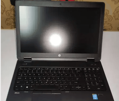 Hp zbook 15 لابتوب