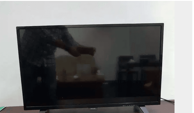 Philips LED HD TV SIZE 32