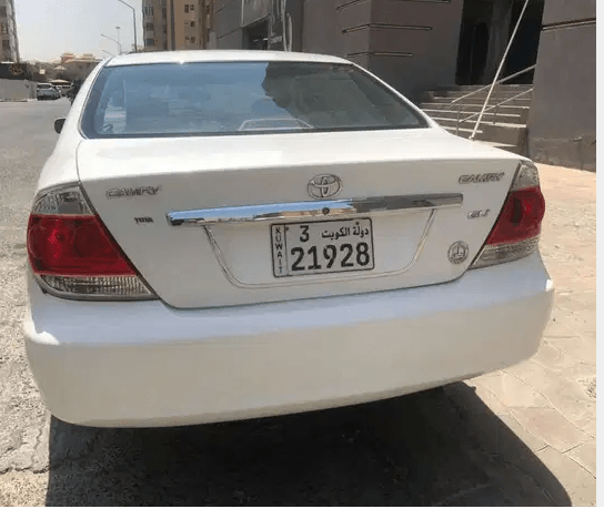للبيع تويوتا كامري موديل ٢٠٠٦ بحاله ممتازه