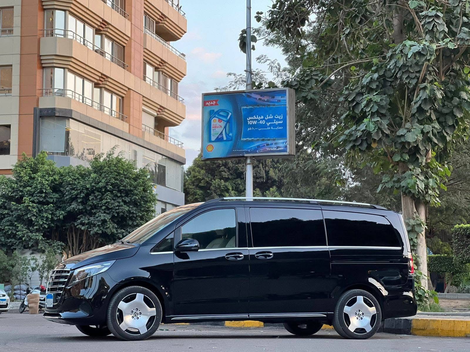 مرسيدس فيانو للإيجار | Mercedes Viano Rental Egypt